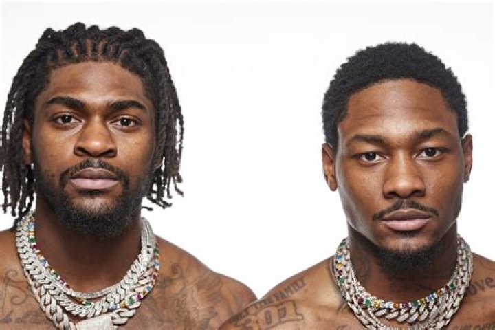 Are Stefon Diggs And Trevon Diggs Related?