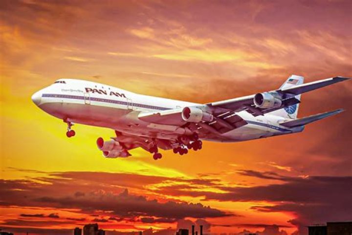 Can a 747 land in San Diego?