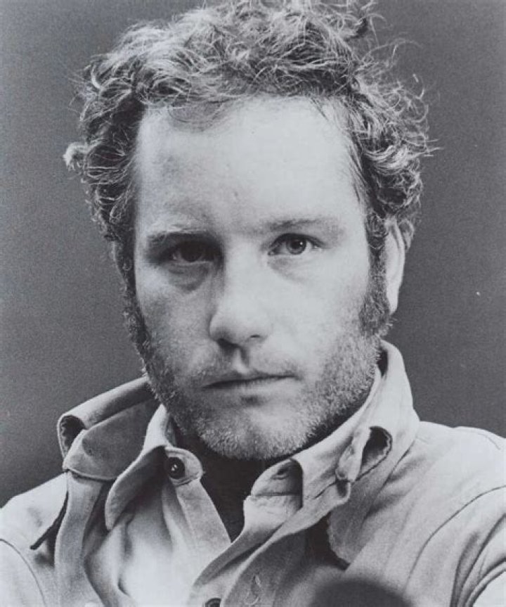 Discover The Exact Height Of Richard Dreyfuss