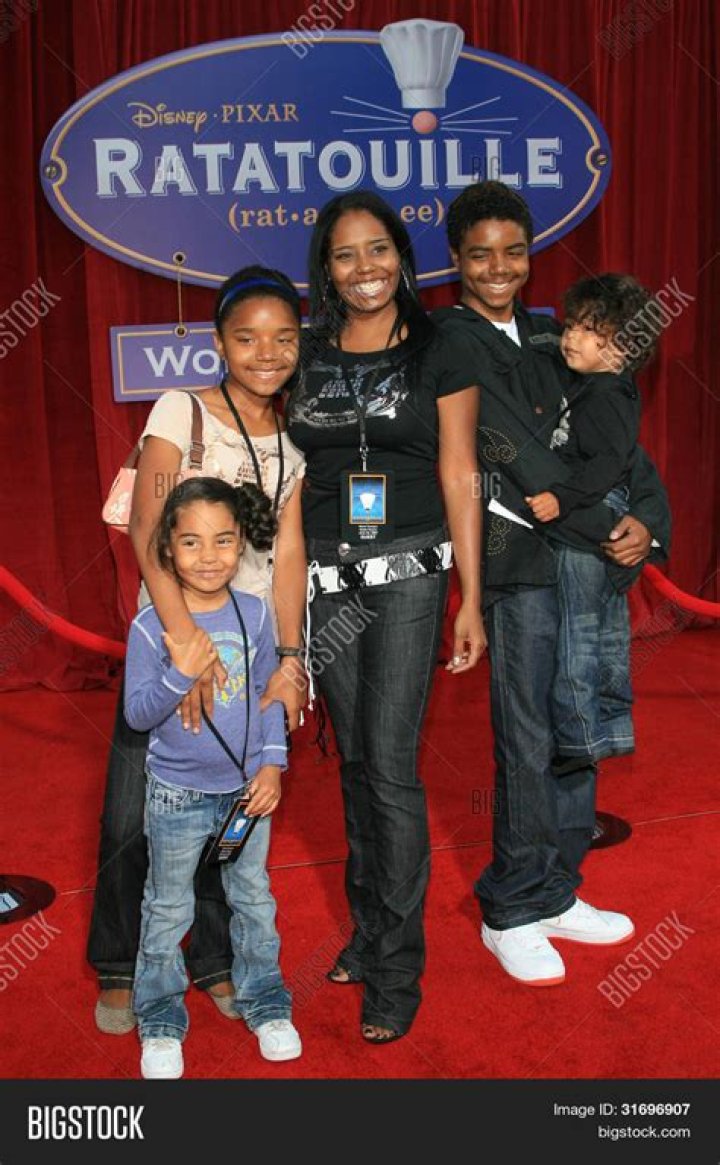 Discover The Inspiring World Of Shar Jackson's Children: Success, Family, And Philanthropy