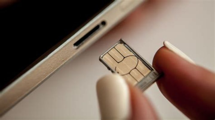 How do I refresh my SIM card?