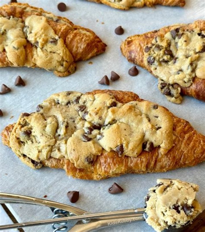 Irresistible Chocolate Chip Cookie Croissant Recipe: A Culinary Symphony