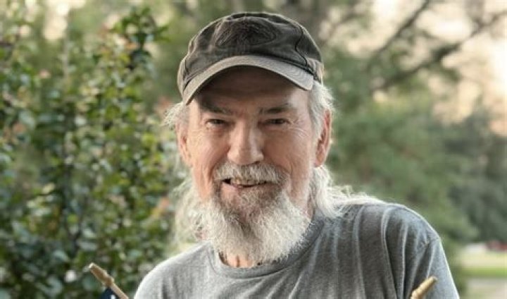 Is Duck Dynasty's Willie Robertson Still Hitched?