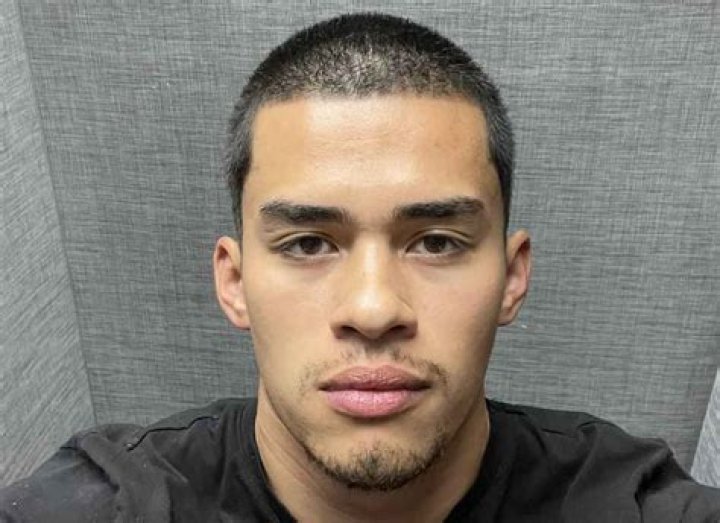 Kehlsni Age: Unveiling The Enigma Behind A Rising Star