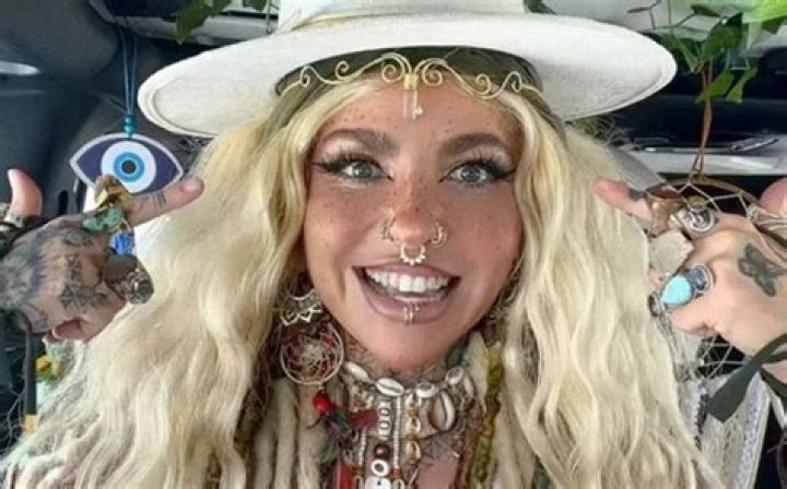 Shanin Blake OnlyFans: Uncover The Exclusive Content