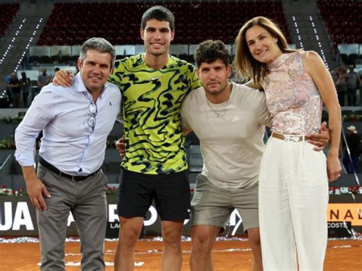Uncover The Secrets: The Rise Of Carlos Alcaraz's Tennis Prodigy Brother