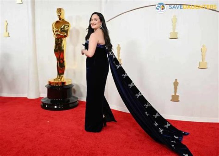 Unraveling The Mystery: Is Lilly Gladstone Married?