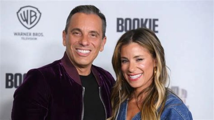 Unveiling The Mystery: Who Is Sebastian Maniscalco Married To?