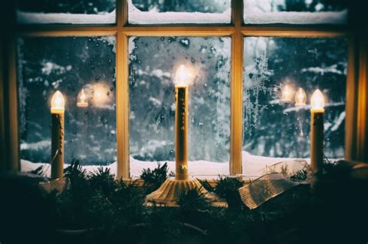 What does a blue star in the window mean?